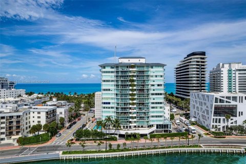 Copropriété à vendre à Miami Beach, Floride: 2 chambres, 94.76 m2 № 1291354 - photo 1