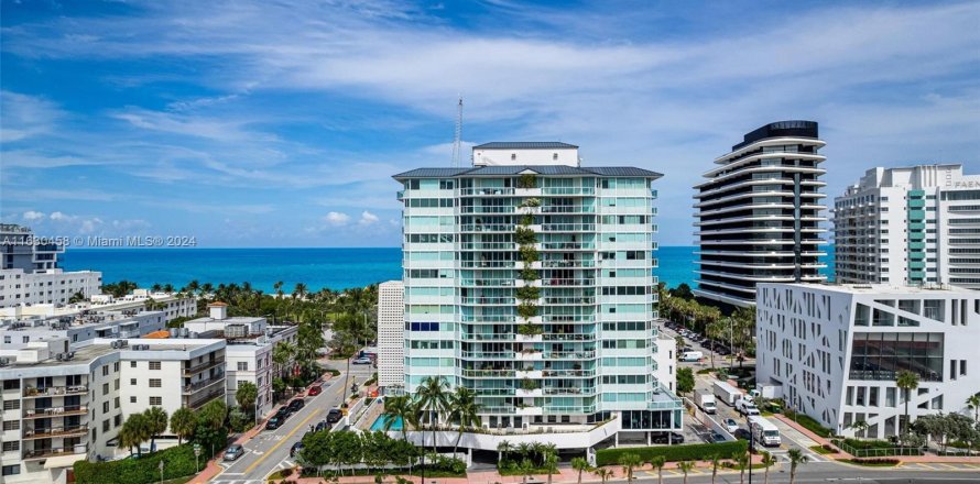 Condo à Miami Beach, Floride, 2 chambres  № 1291354