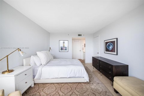 Copropriété à vendre à Miami Beach, Floride: 2 chambres, 94.76 m2 № 1291354 - photo 10