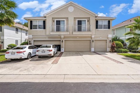 Townhouse in New Port Richey, Florida 3 bedrooms, 140.56 sq.m. № 1379357 - photo 1