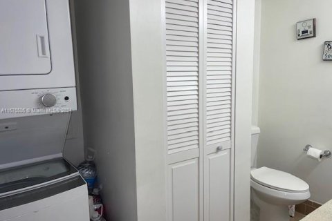 Copropriété à vendre à Deerfield Beach, Floride: 2 chambres, 85.1 m2 № 1399494 - photo 10