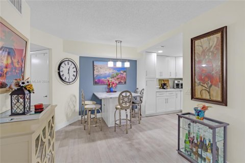 Copropriété à vendre à Tamarac, Floride: 2 chambres, 88.26 m2 № 1294325 - photo 29