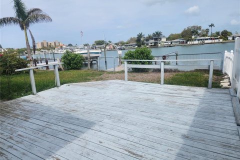 Casa en venta en Indian Rocks Beach, Florida, 2 dormitorios, 126.53 m2 № 1348994 - foto 21