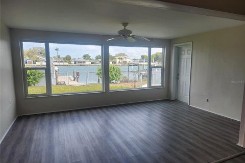 Casa en venta en Indian Rocks Beach, Florida, 2 dormitorios, 126.53 m2 № 1348994 - foto 13