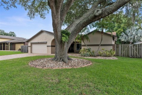 Villa ou maison à vendre à Tampa, Floride: 3 chambres, 178.56 m2 № 1347347 - photo 4