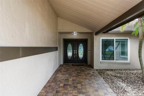 Casa en venta en Tampa, Florida, 3 dormitorios, 178.56 m2 № 1347347 - foto 5