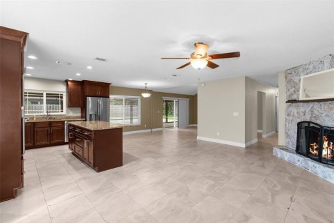 Casa en venta en Tampa, Florida, 3 dormitorios, 178.56 m2 № 1347347 - foto 10