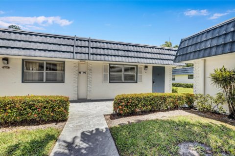 Condo in Delray Beach, Florida, 1 bedroom  № 1171235 - photo 27