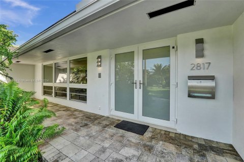 House in Fort Lauderdale, Florida 3 bedrooms, 249.44 sq.m. № 1358896 - photo 4