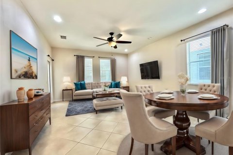 Casa en alquiler en Tampa, Florida, 4 dormitorios, 243.03 m2 № 1352861 - foto 4