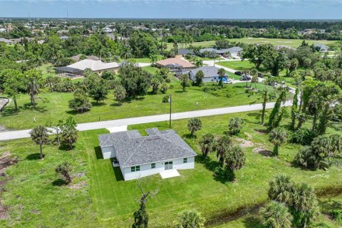 Villa ou maison à vendre à Rotonda, Floride: 4 chambres, 176.51 m2 № 1352899 - photo 26