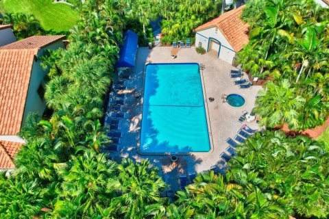 Copropriété à vendre à Boca Raton, Floride: 2 chambres, 120.77 m2 № 1065720 - photo 4