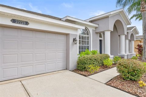 Casa en venta en Land O' Lakes, Florida, 4 dormitorios, 239.13 m2 № 1389156 - foto 9