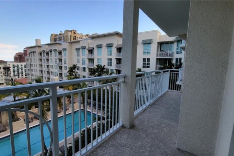 Condo in West Palm Beach, Florida, 1 bedroom  № 1356854 - photo 3