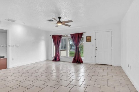 Villa ou maison à vendre à Fort Lauderdale, Floride: 3 chambres, 180.04 m2 № 1241755 - photo 6