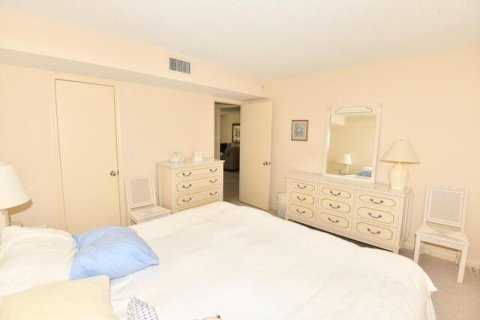 Купить кондоминиум в Ривьера-Бич, Флорида 2 спальни, 106.19м2, № 1040564 - фото 2