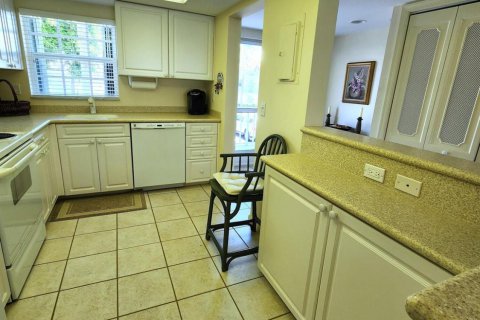 Condo in Riviera Beach, Florida, 2 bedrooms  № 1040564 - photo 15