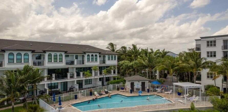 Touwnhouse à Boynton Beach, Floride 3 chambres, 231.05 m2 № 1210476