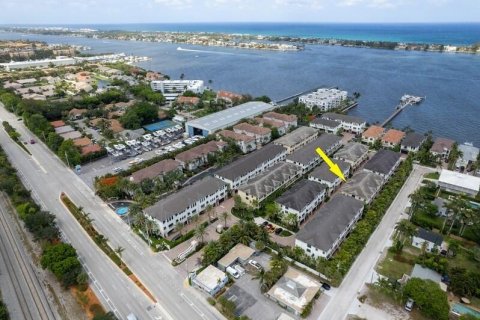 Touwnhouse à vendre à Boynton Beach, Floride: 3 chambres, 231.05 m2 № 1210476 - photo 5