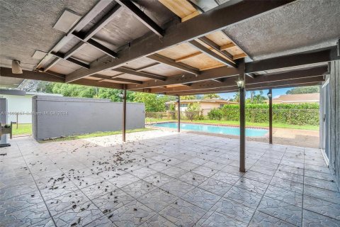 Villa ou maison à vendre à Plantation, Floride: 3 chambres, 150.32 m2 № 1375834 - photo 30