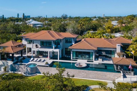 Villa ou maison à vendre à Sarasota, Floride: 4 chambres, 756.04 m2 № 1038688 - photo 3