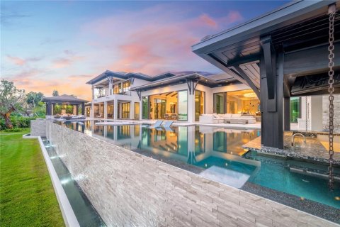 Villa ou maison à vendre à Sarasota, Floride: 4 chambres, 756.04 m2 № 1038688 - photo 4