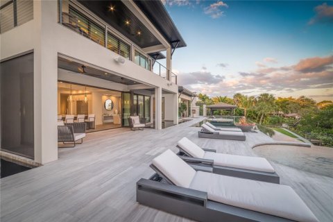 Villa ou maison à vendre à Sarasota, Floride: 4 chambres, 756.04 m2 № 1038688 - photo 9