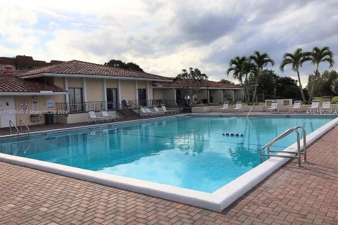 Condominio en venta en Lauderhill, Florida, 2 dormitorios, 90.3 m2 № 1035555 - foto 7