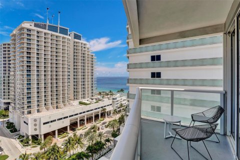 Copropriété à vendre à Fort Lauderdale, Floride: 2 chambres, 112.78 m2 № 1396931 - photo 3