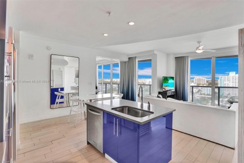 Copropriété à vendre à Fort Lauderdale, Floride: 2 chambres, 112.78 m2 № 1396931 - photo 2