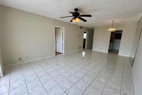 Copropriété à vendre à Pompano Beach, Floride: 2 chambres, 70.61 m2 № 1050144 - photo 14