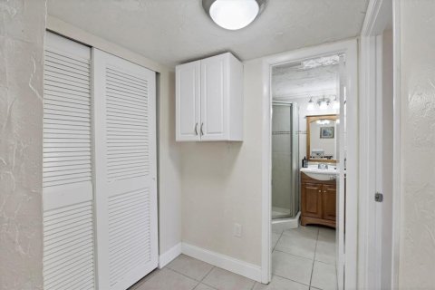 Copropriété à vendre à Bradenton, Floride: 2 chambres, 89.19 m2 № 1374829 - photo 23