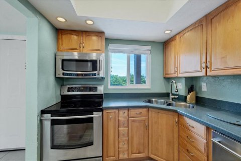 Condo in Bradenton, Florida, 2 bedrooms  № 1374829 - photo 12