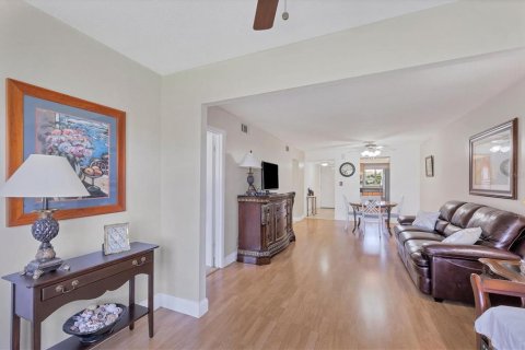 Copropriété à vendre à Bradenton, Floride: 2 chambres, 89.19 m2 № 1374829 - photo 10