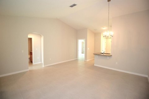 Appartement à louer à Palm Coast, Floride: 3 chambres, 117.06 m2 № 1343489 - photo 5