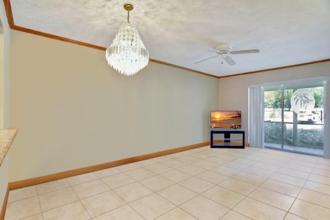 Copropriété à vendre à Pompano Beach, Floride: 1 chambre, 62.71 m2 № 1175240 - photo 17