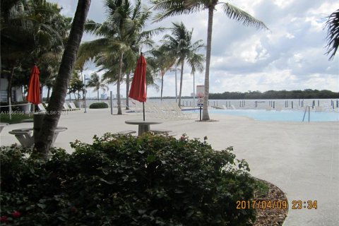 Condominio en alquiler en Miami, Florida, 1 dormitorio, 67.17 m2 № 1377441 - foto 28