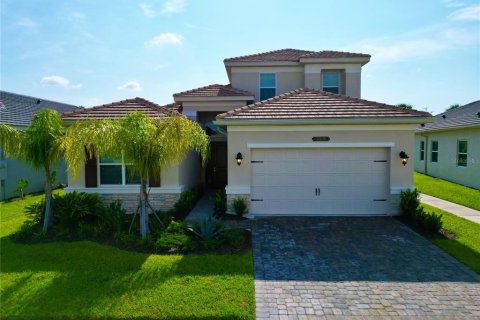 Villa ou maison à vendre à Wesley Chapel, Floride: 4 chambres, 270.07 m2 № 1334350 - photo 1