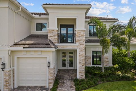Villa ou maison à vendre à Boca Raton, Floride: 5 chambres, 430.32 m2 № 1021269 - photo 3