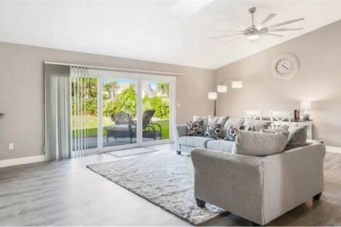 Casa en venta en Ponce Inlet, Florida, 3 dormitorios, 156.54 m2 № 1063205 - foto 5