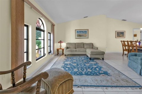 Villa ou maison à vendre à Punta Gorda, Floride: 4 chambres, 217.95 m2 № 1343502 - photo 6