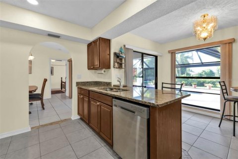 Villa ou maison à vendre à Punta Gorda, Floride: 4 chambres, 217.95 m2 № 1343502 - photo 22