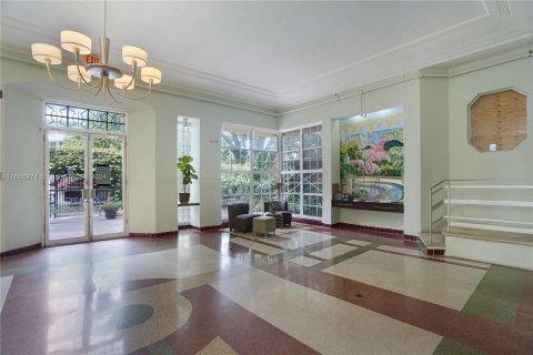 Copropriété à vendre à Miami Beach, Floride: 1 chambre, 50.17 m2 № 1381552 - photo 17