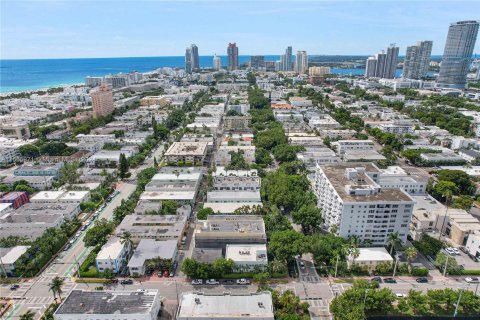 Copropriété à vendre à Miami Beach, Floride: 1 chambre, 50.17 m2 № 1381552 - photo 12