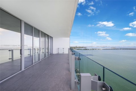 Copropriété à vendre à Miami, Floride: 3 chambres, 240.25 m2 № 1381549 - photo 23