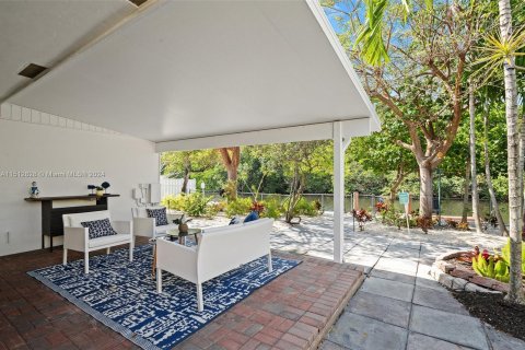 Casa en venta en Dania Beach, Florida, 4 dormitorios, 230.96 m2 № 1381553 - foto 20