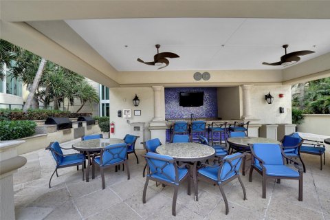 Condo in Fort Lauderdale, Florida, 3 bedrooms  № 1061153 - photo 10