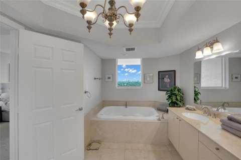 Condo in Fort Lauderdale, Florida, 3 bedrooms  № 1061153 - photo 29