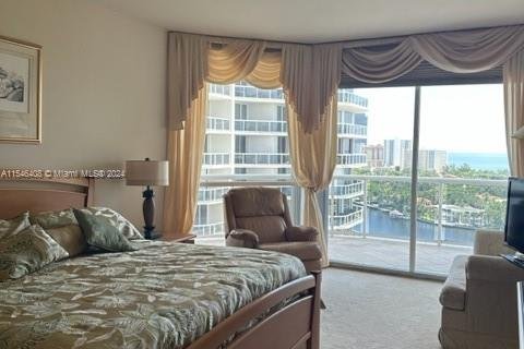 Condominio en venta en Aventura, Florida, 2 dormitorios, 208.1 m2 № 1050732 - foto 6