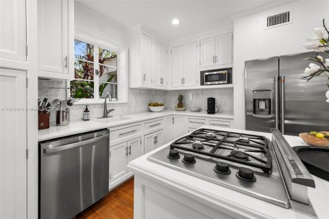 Casa en venta en Hollywood, Florida, 3 dormitorios № 1236765 - foto 10